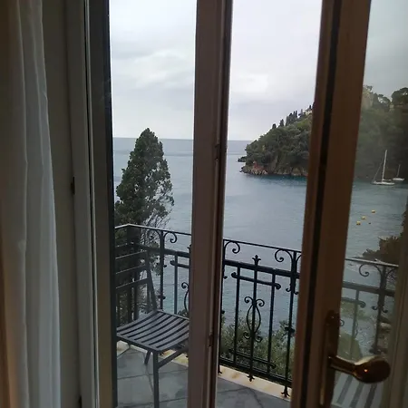 מלון Deluxe Family - Balcony, Sea View, Private פורטופינו