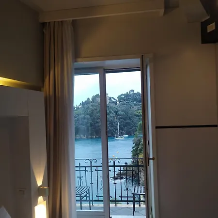 Deluxe Family - Balcony, Sea View, Private מלון 4*