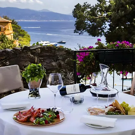 Deluxe Family - Balcony, Sea View, Private Portofino
