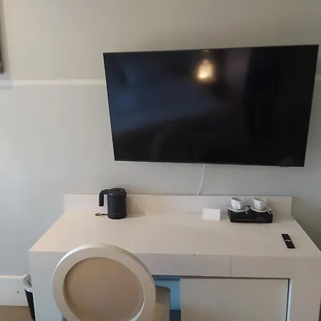 Deluxe Family - Balcony, Sea View, Private מלון 4*