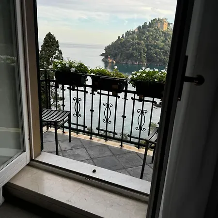 Deluxe Family - Balcony, Sea View, Private מלון פורטופינו