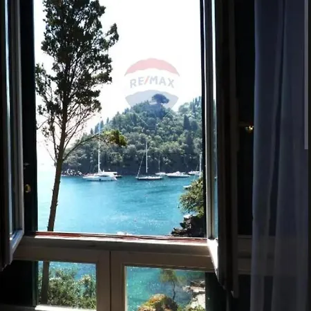 Deluxe Family - Balcony, Sea View, Private Hotel