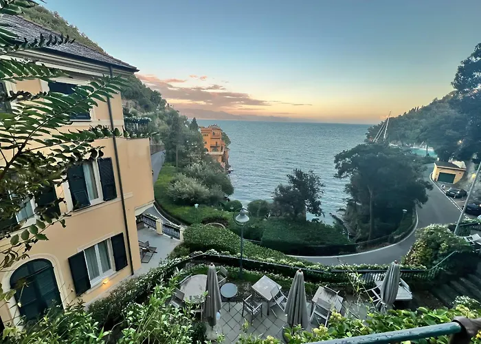 Hotel Deluxe Family - Balcony, Sea View, Private